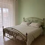 Casa Myrina סקפאטי