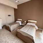 Casa Myrina דירה *