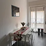 Casa Myrina סקפאטי